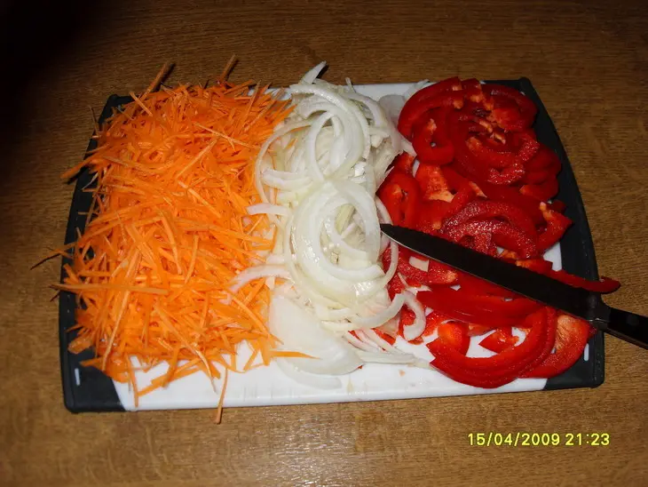 Салат со сковороды: шаг 3