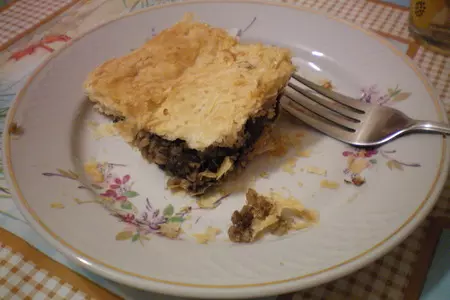 Слоеный пирог с грибами и гречкой: шаг 1