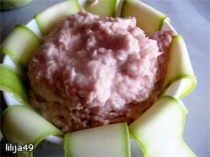 Шарлотка с кабачками и курицей: шаг 6