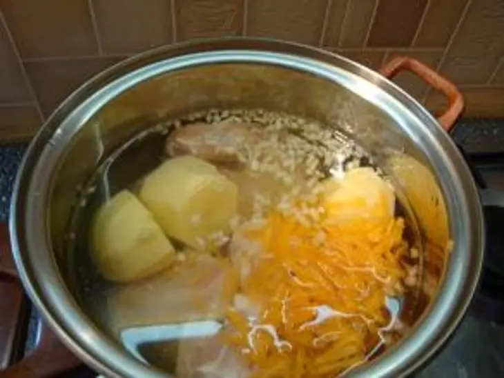Борщ   донской станичный: шаг 2