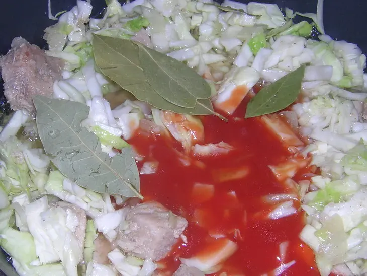 Тушёная говядина с капустой: шаг 3