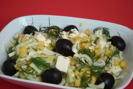 Салат из капусты с сыром  фетакса: шаг 4