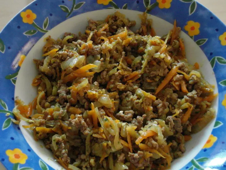 Картофельный рулет с начинкой: шаг 3