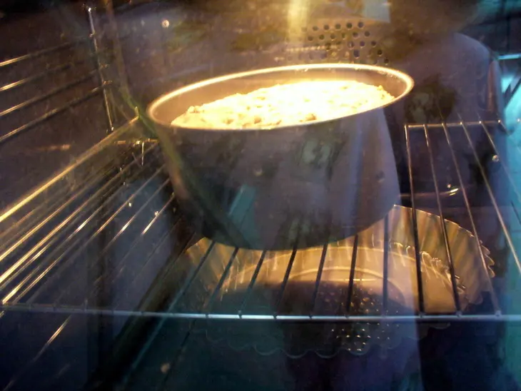 Хлебушек с орешками на закваске: шаг 5