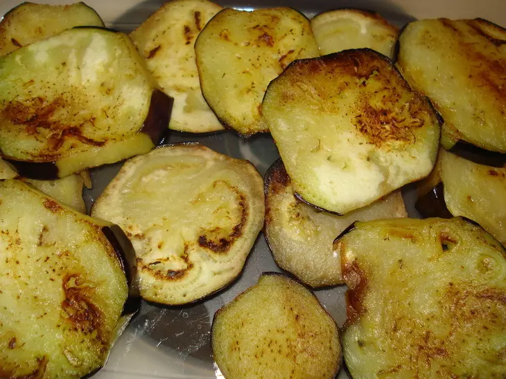 Борани с цыплёнком и баклажанами: шаг 2
