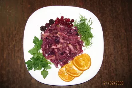 Капуста с беконом и яблоками: шаг 3