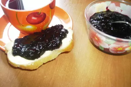 Черничный джем (из той же хлебопечки): шаг 1