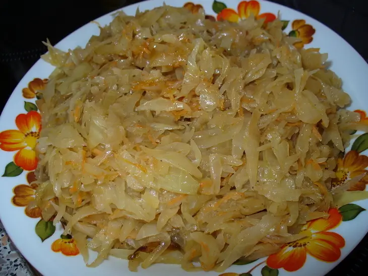 Пирожки печёные с капустой: шаг 3