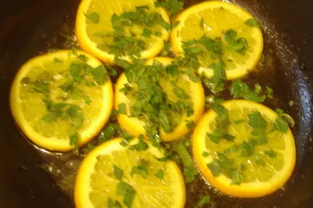 Куриная грудка в миндальной панировке и с апельсиновым соусом: шаг 4