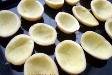 Картофельные лодочки с грибной начинкой.: шаг 2