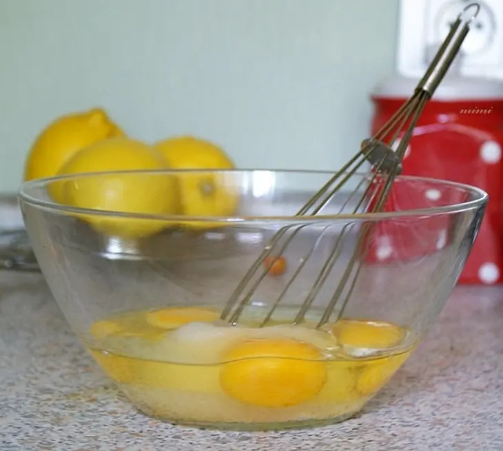 Ореховый пай с лимонным кремом и тоффи: шаг 1