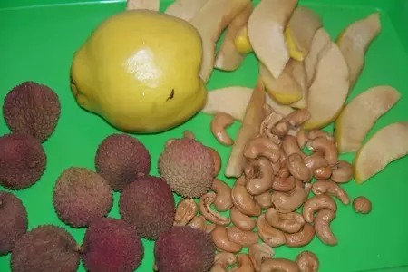 Десерт полезно вкусный с творогом и айвой !!!!: шаг 1
