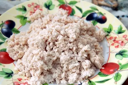 Салат из курицы с лисичками: шаг 1