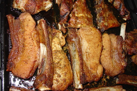 Мясо и рёбрышки, запечённые в ароматной приправе: шаг 2