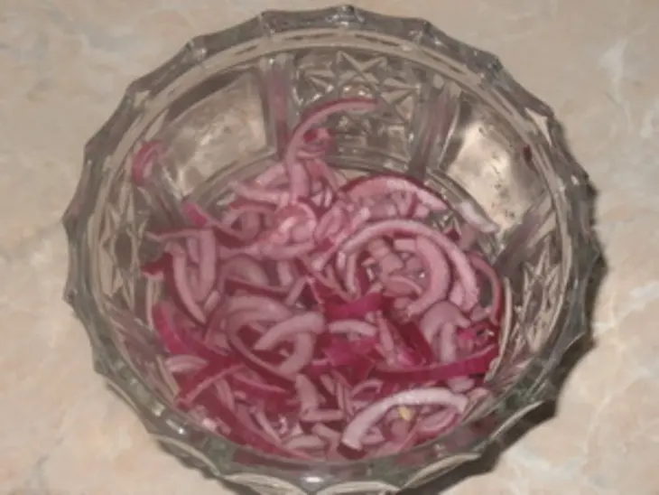 Салат с говядиной и помидорами: шаг 2
