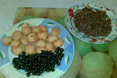 Пирог с абрикосами и ёштой под арахисовой корочкой: шаг 2