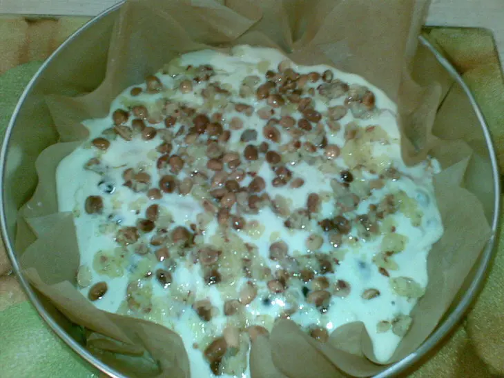 Пирог с абрикосами и ёштой под арахисовой корочкой: шаг 5
