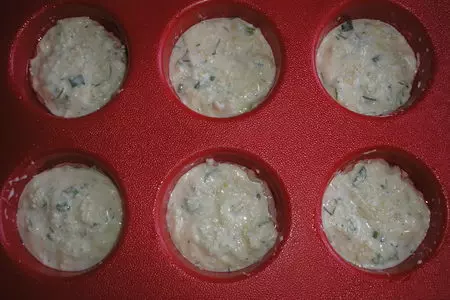 Маффины из кабачков и брынзы: шаг 2