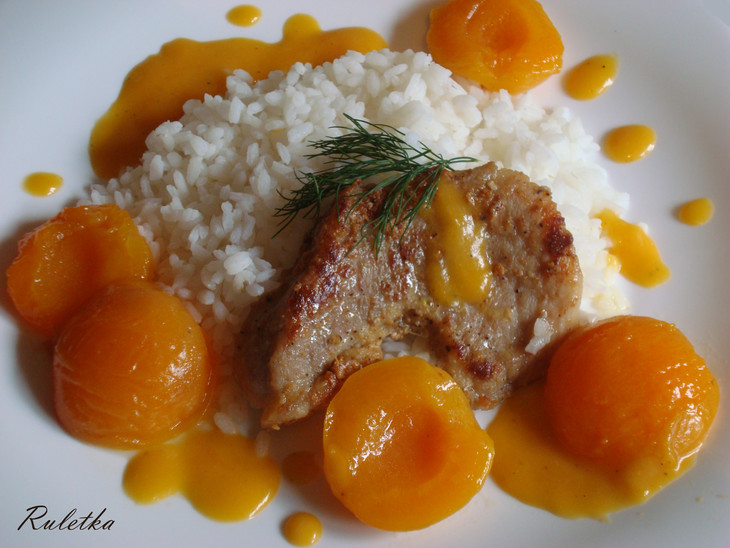 Мясо с абрикосами под медово-апельсиновым соусом: шаг 8
