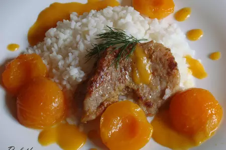 Мясо с абрикосами под медово-апельсиновым соусом: шаг 8