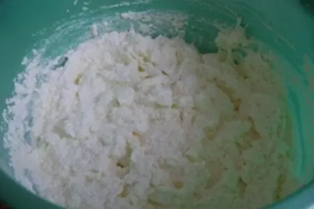 Песочный пирог с клубникой: шаг 1