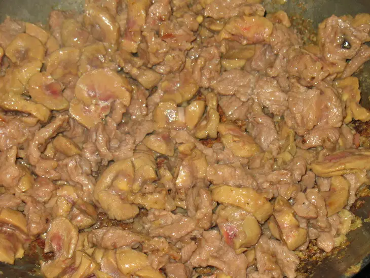 Английский пирог?? с говядиной и почками.: шаг 3
