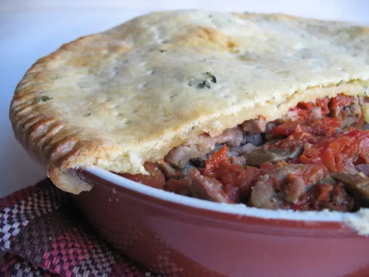 Английский пирог?? с говядиной и почками.: шаг 9