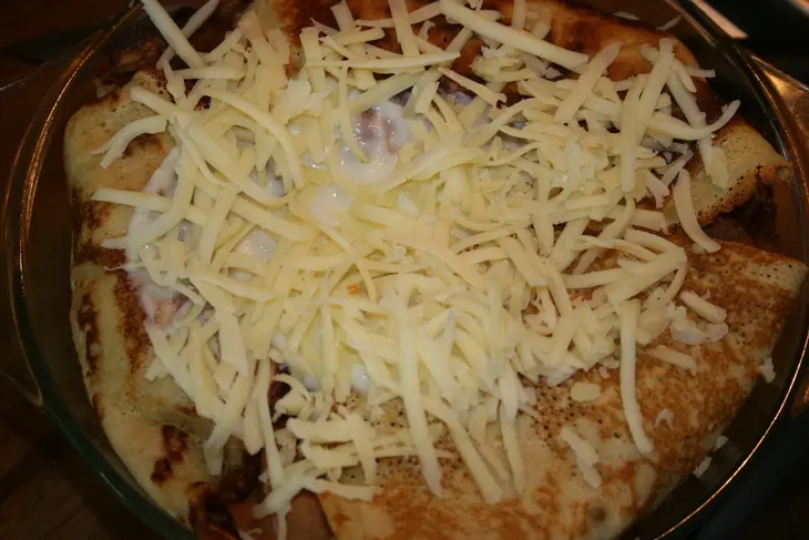 Блинчатый пирог с цуккини, баклажанами и грибами: шаг 4