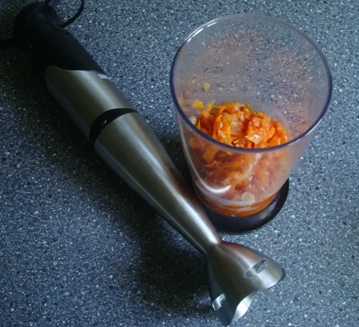 Конвертики из баклажанов с мясом: шаг 4