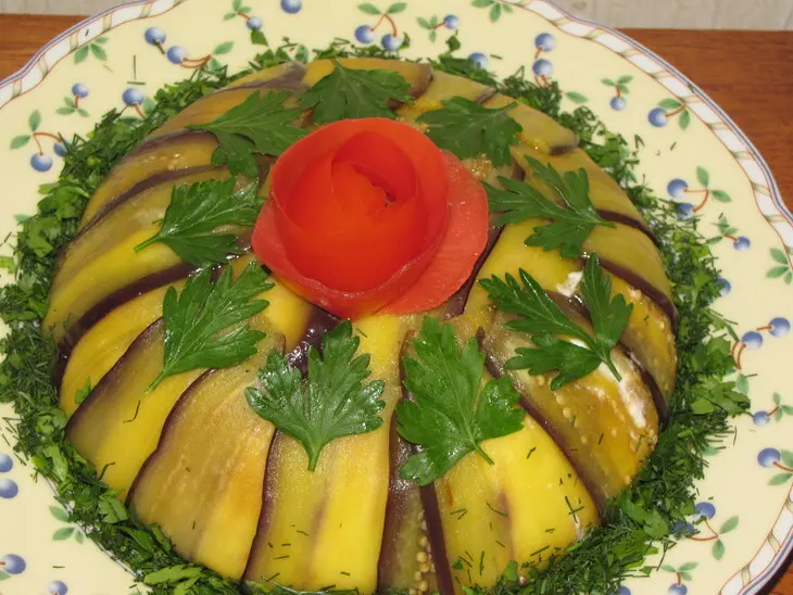 Баклажанный тортик с овощами.: шаг 7