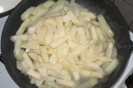 Тушеный кролик и картошка-фри: шаг 6