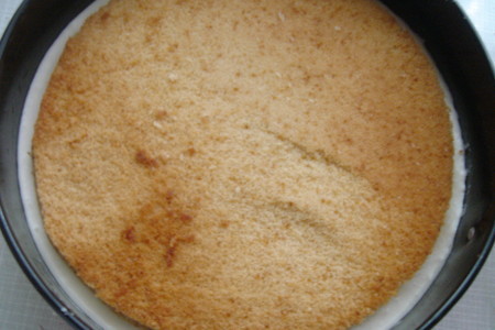 Торт "птичье молоко" на медовом бисквите: шаг 6