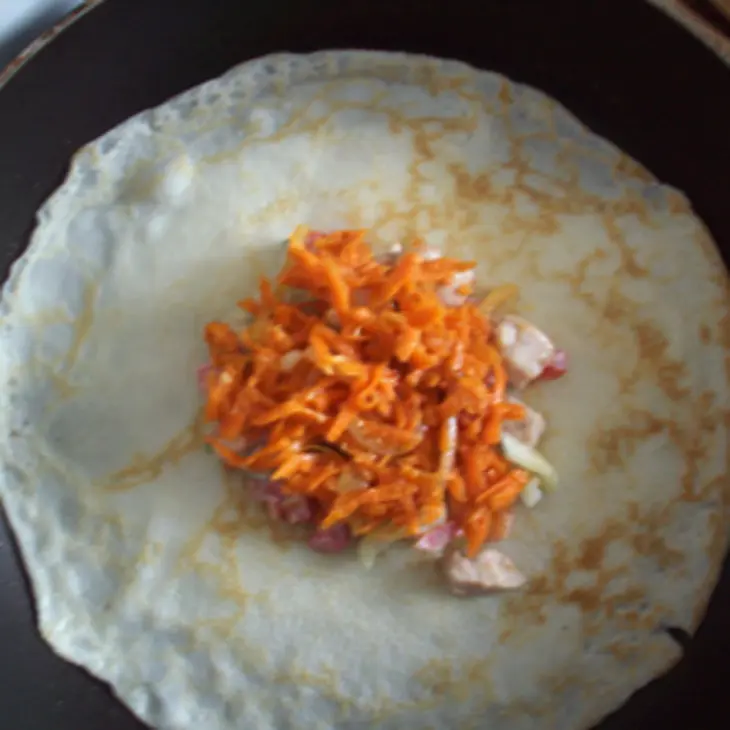 Блинчики с курицей и овощами: шаг 7