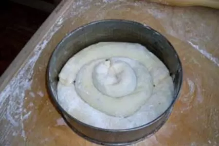Пирог с маком и изюмом: шаг 5