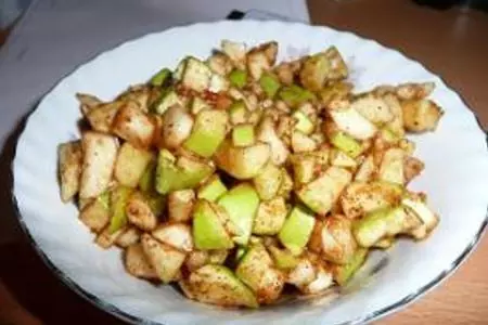 Слоеные узелки с яблоком: шаг 1