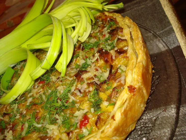 Прасопита/пирог с луком латук/: шаг 5