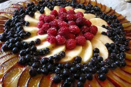 Фруктово-ягодная пицца с лимонным курдом: шаг 5