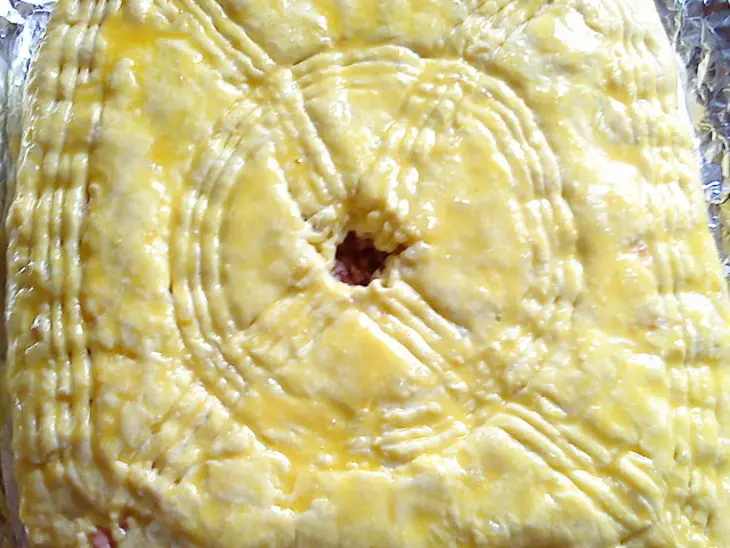 Пирог с мясной начинкой: шаг 4