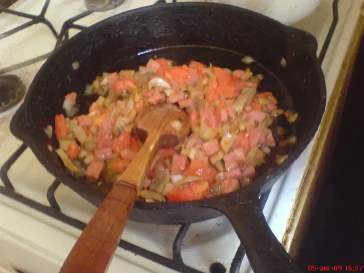 Омлет в булочке с грибами: шаг 1