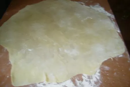 Штрудель с яблоками из вытяжного теста: шаг 1
