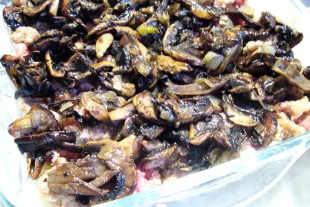 Гратен рисовый  с мясом и грибами: шаг 4