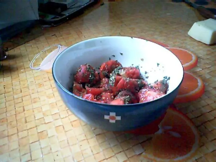 Помидорный супчик с сыром и пряностями /заправка к макаронам,рису/ "от сестры александры": шаг 1