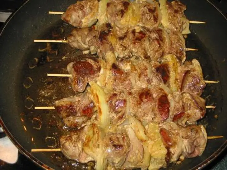 Шашлычки из куриной печени: шаг 3