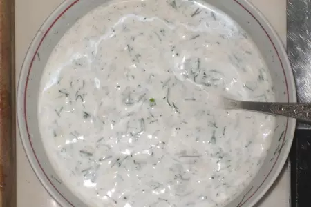 Форель с соусом, запеченная в фольге на мангале.: шаг 4