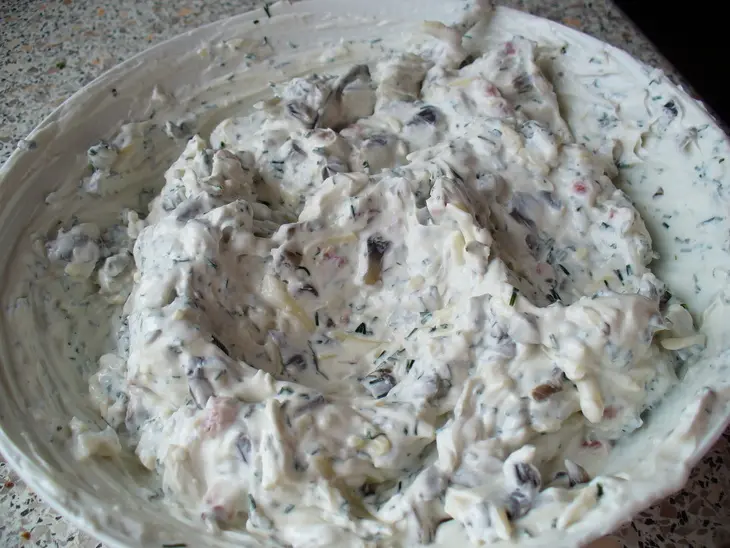 Блинчатые трубочки с вкусной начинкой: шаг 3