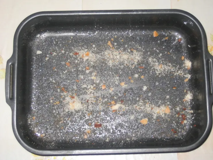 Скорый пирог со сгущенкой и маком: шаг 3