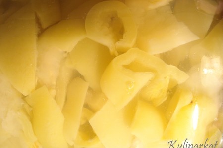 Перец, маринованный с яблочками: шаг 2