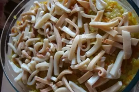 Запеканка с рыбой, кальмарами , овощами и рисом: шаг 5