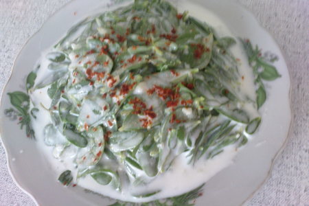 Портулак с йогуртом (yoğurtlu semizotu salatası): шаг 2