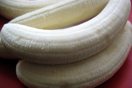 Бананы в кунжутной карамели: шаг 1